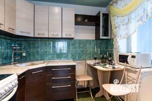 2-к квартира, посуточно, 50м2, 1/1 этаж