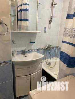 2-к квартира, посуточно, 42м2, 4/5 этаж