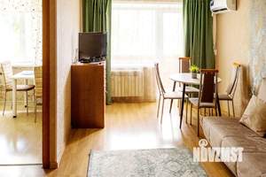 3-к квартира, посуточно, 57м2, 3/5 этаж