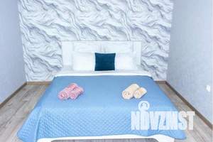 1-к квартира, посуточно, 39м2, 3/10 этаж