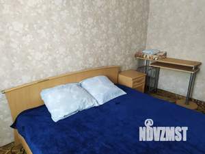 3-к квартира, посуточно, 56м2, 1/5 этаж