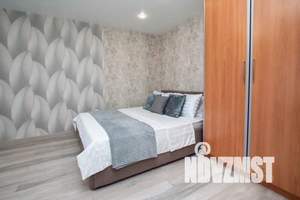 1-к квартира, посуточно, 40м2, 9/16 этаж