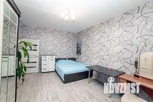 4-к квартира, посуточно, 100м2, 2/5 этаж