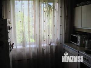 1-к квартира, посуточно, 42м2, 3/5 этаж