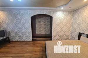 1-к квартира, посуточно, 32м2, 5/5 этаж