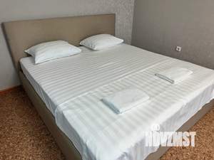 1-к квартира, посуточно, 38м2, 6/16 этаж