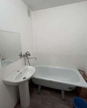 1-к квартира, на длительный срок, 38м2, 9/9 этаж