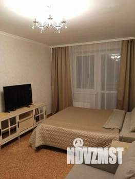 1-к квартира, посуточно, 38м2, 1/1 этаж