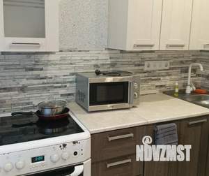 2-к квартира, посуточно, 45м2, 1/5 этаж