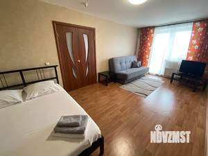 1-к квартира, посуточно, 40м2, 1/1 этаж