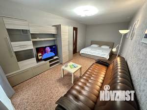 1-к квартира, посуточно, 38м2, 6/16 этаж