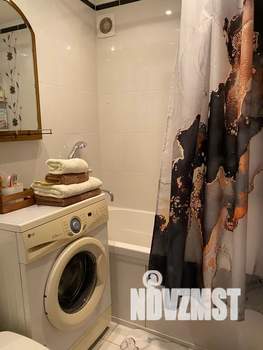 Студия квартира, посуточно, 32м2, 2/5 этаж