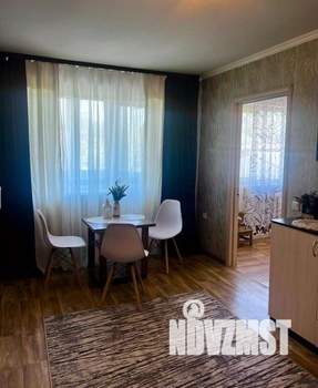 3-к квартира, посуточно, 47м2, 1/1 этаж