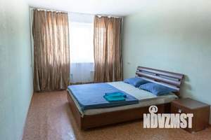 2-к квартира, посуточно, 42м2, 2/5 этаж