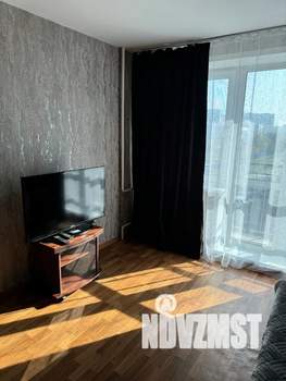 1-к квартира, посуточно, 40м2, 4/18 этаж