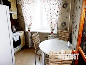 3-к квартира, посуточно, 58м2, 3/5 этаж