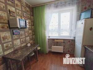 1-к квартира, посуточно, 39м2, 3/10 этаж