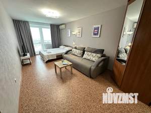 Студия квартира, посуточно, 38м2, 6/10 этаж