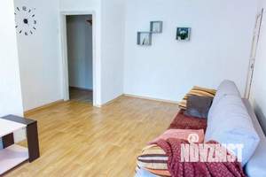 2-к квартира, посуточно, 43м2, 1/1 этаж