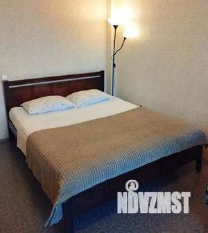 1-к квартира, посуточно, 50м2, 3/16 этаж