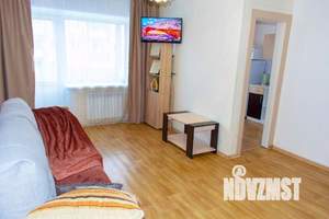 2-к квартира, посуточно, 43м2, 1/1 этаж