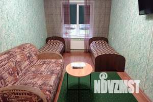 1-к квартира, посуточно, 38м2, 1/9 этаж