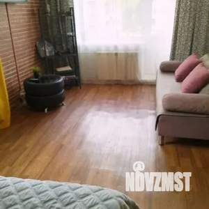 1-к квартира, посуточно, 32м2, 3/5 этаж