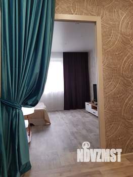 1-к квартира, посуточно, 38м2, 7/9 этаж