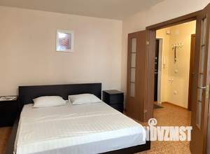 1-к квартира, посуточно, 38м2, 10/18 этаж