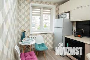 1-к квартира, посуточно, 33м2, 3/5 этаж