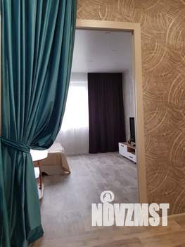 1-к квартира, посуточно, 38м2, 7/9 этаж