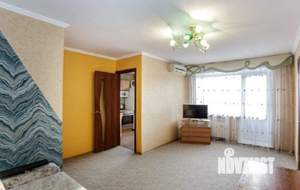 2-к квартира, посуточно, 45м2, 1/1 этаж