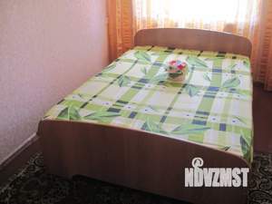 1-к квартира, посуточно, 42м2, 3/5 этаж