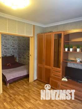 1-к квартира, посуточно, 32м2, 3/9 этаж