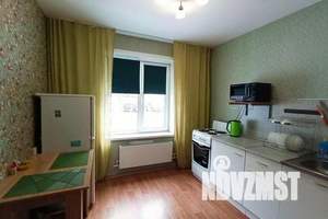 1-к квартира, посуточно, 38м2, 1/9 этаж