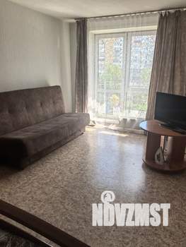 1-к квартира, посуточно, 39м2, 3/10 этаж