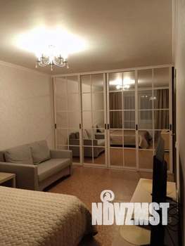 1-к квартира, посуточно, 38м2, 1/1 этаж