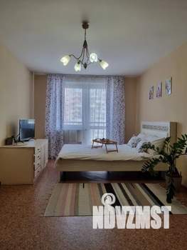 1-к квартира, посуточно, 38м2, 10/16 этаж