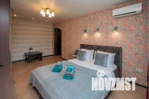 1-к квартира, посуточно, 33м2, 3/5 этаж