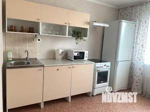 1-к квартира, посуточно, 38м2, 8/18 этаж