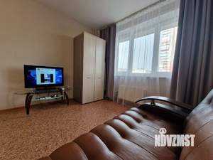 1-к квартира, посуточно, 39м2, 2/18 этаж