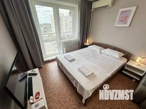 Студия квартира, посуточно, 38м2, 6/10 этаж