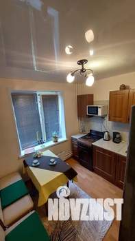 1-к квартира, посуточно, 38м2, 1/10 этаж
