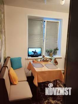 1-к квартира, посуточно, 38м2, 2/10 этаж