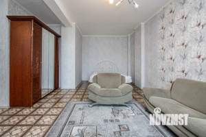 Студия квартира, посуточно, 50м2, 3/6 этаж