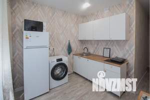 1-к квартира, посуточно, 40м2, 2/14 этаж