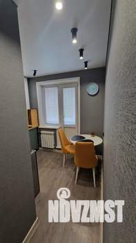 1-к квартира, посуточно, 35м2, 3/10 этаж
