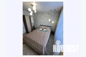 1-к квартира, посуточно, 40м2, 10/18 этаж