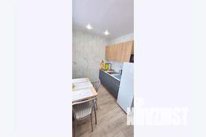 1-к квартира, посуточно, 39м2, 3/10 этаж