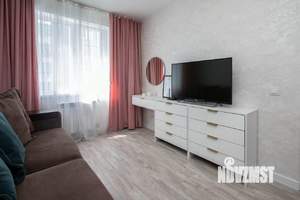 1-к квартира, посуточно, 40м2, 1/1 этаж